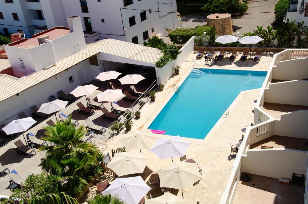 Fergus Paraiso Beach - Adults Only Ибица Экстерьер фото